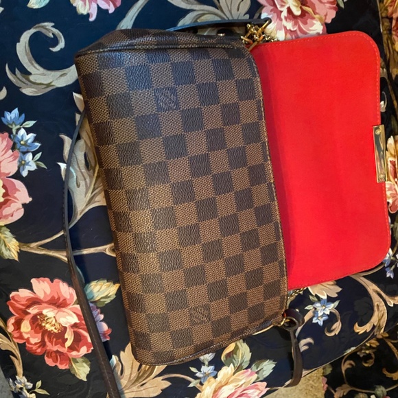 LOUIS VUITTON FAVORITE MM DAMIER EBENE CROSSBODY BAG + ALL SHOWN IN PICTURE - Picture 8 of 15
